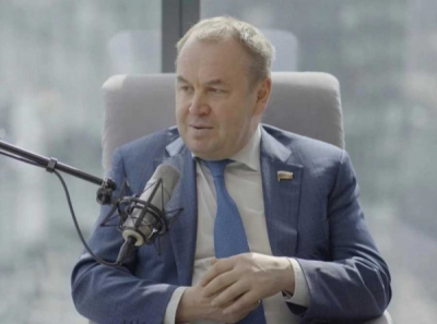 Госдума терпит плевки Наумова, потому что вся она куплена теми же деньгами