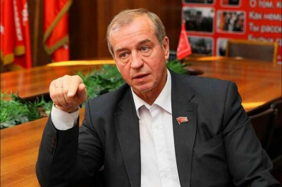 От &laquo;Инфинити&raquo; до &laquo;народной&raquo; сметаны: уроки КПРФ от главного фермера Левченко